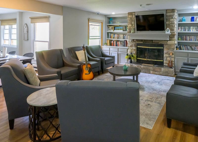 St. Gregory Recovery Center - Iowa drug addiction and alcohol rehab center living room